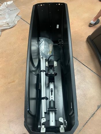 Used Thule RoundTrip Bike Travel Case bike — image 6 of 7