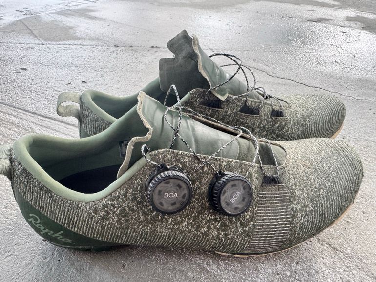 Used Rapha Explore Powerweave Shoes bike — image 1 of 5