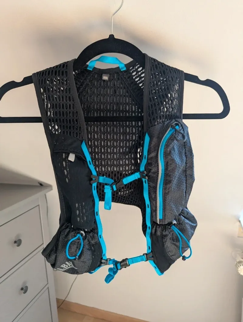 Použité Camelbak Trinkweste Vest S Running Accessories