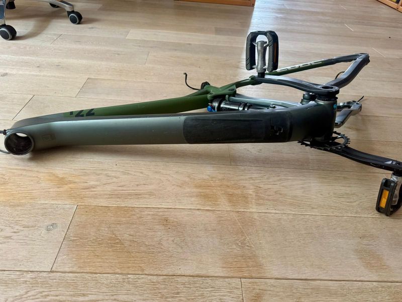 Cube Stereo ONE22 HPC TM 29 Carbon Frame 2023 bike usato — immagine 1 di 5