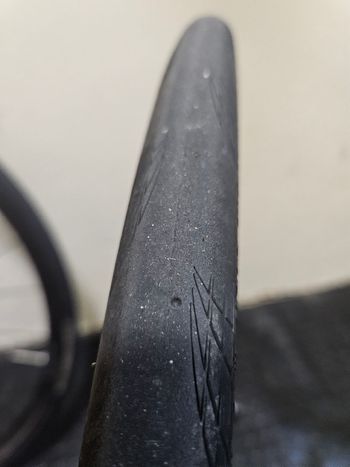 Used Dt Swiss PRC 1100 DICUT Mon Chasseral bike — image 6 of 7