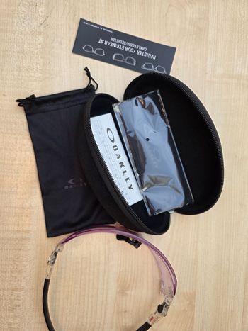 Used Oakley Kato Cycling Sunglasses bike — image 7 of 7