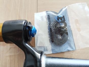 Použité Fox 34 Fork 120mm 2025 bike — obrázek 5 z 5