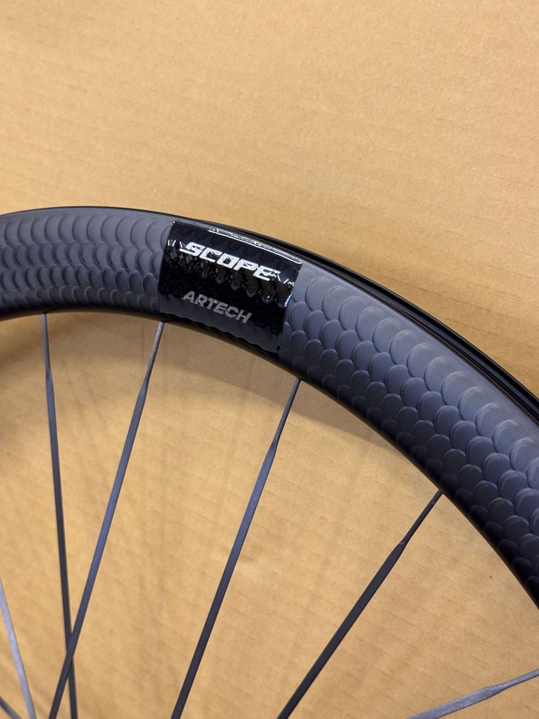 Used Scope Artech 4 CS Carbon 45mm Road Disc Wheelset 2026 bike — image 2 of 8