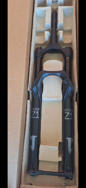 Used Marzocchi Bomber Z1 Fork 2025 Fork