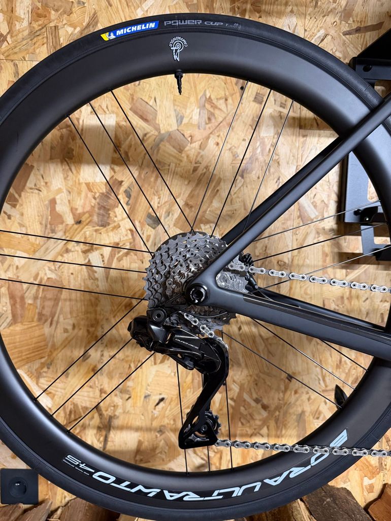 Used Campagnolo Bora Ultra Wto 45 C23 Wheels 2025 bike — image 6 of 6