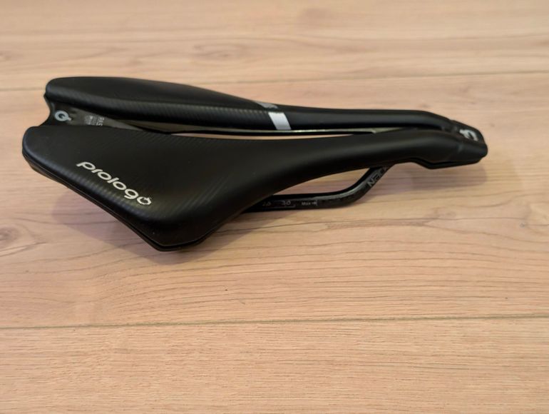 Brugt Prologo Dimension 143 PAS Nack (carbon rails) 2024 bike — billede 3 af 7