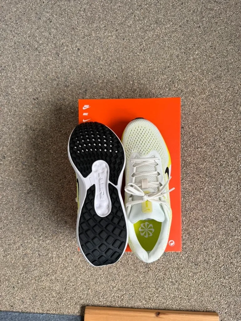 Used Nike Winflo 11 bike — image 6 of 7