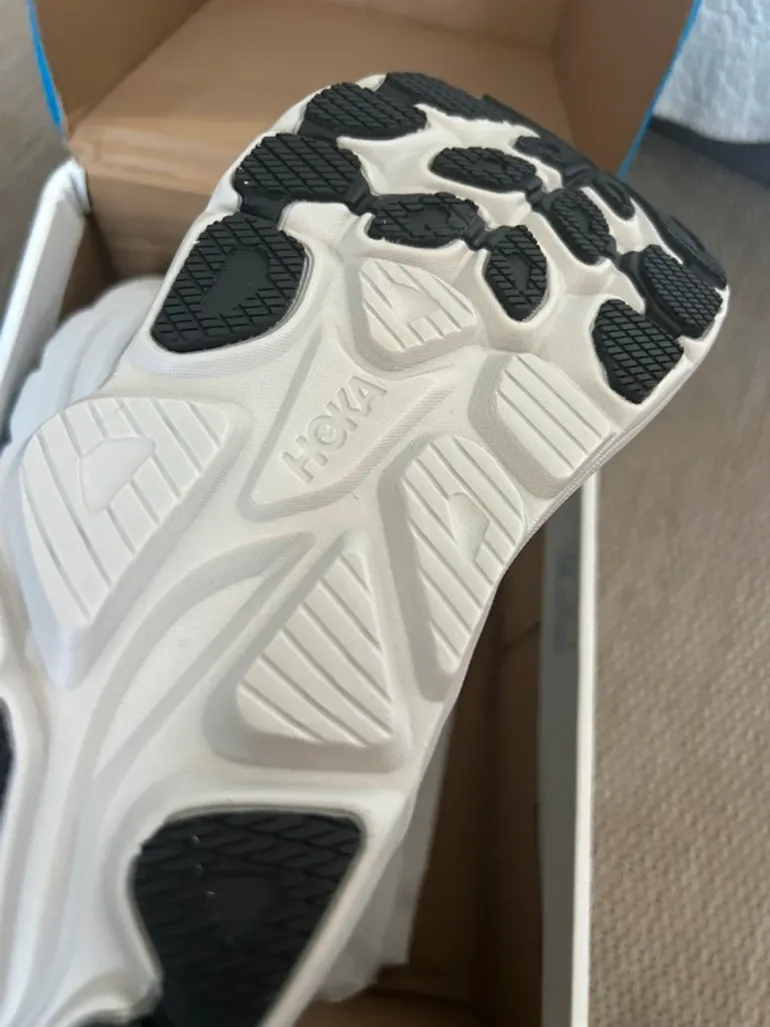 Used Hoka Shoes bike — image 3 of 3