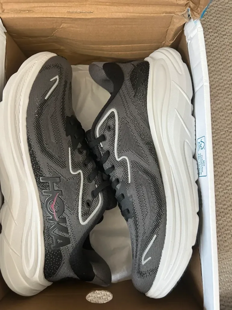 Used Hoka Shoes bike — image 1 of 3