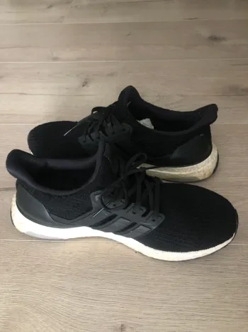 Použité Adidas Ultra Boost 4.0 bike — obrázek 7 z 9