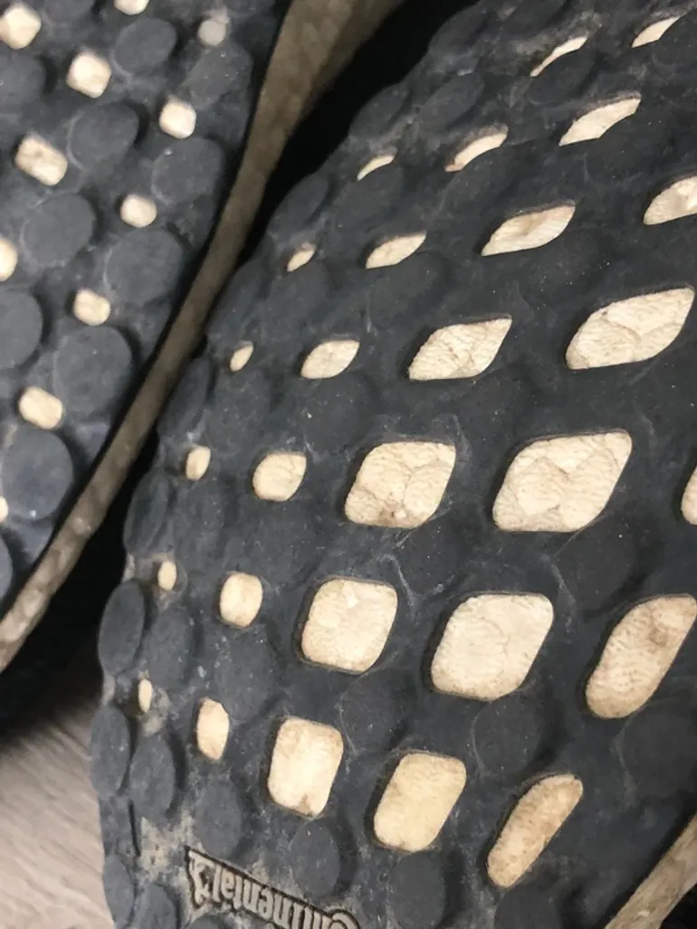 Použité Adidas Ultra Boost 4.0 bike — obrázek 2 z 9