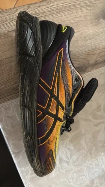 Used Asics Gel-quantum 360 Viii bike — image 2 of 7