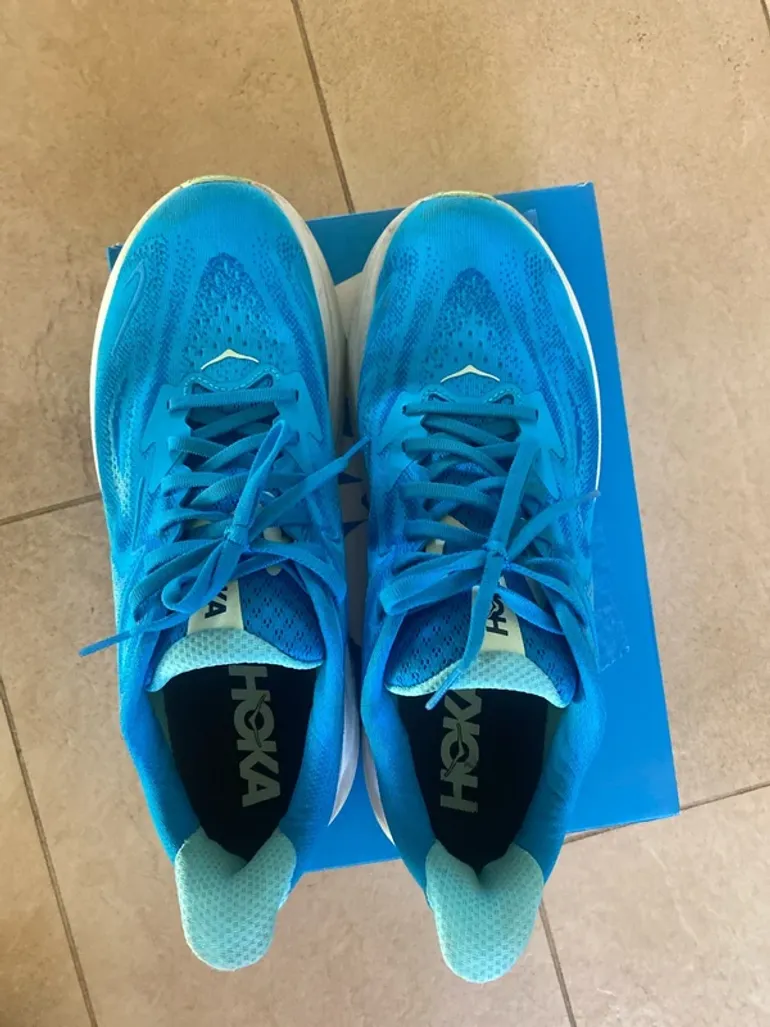 Used Hoka Clifton 10 bike — image 2 of 7