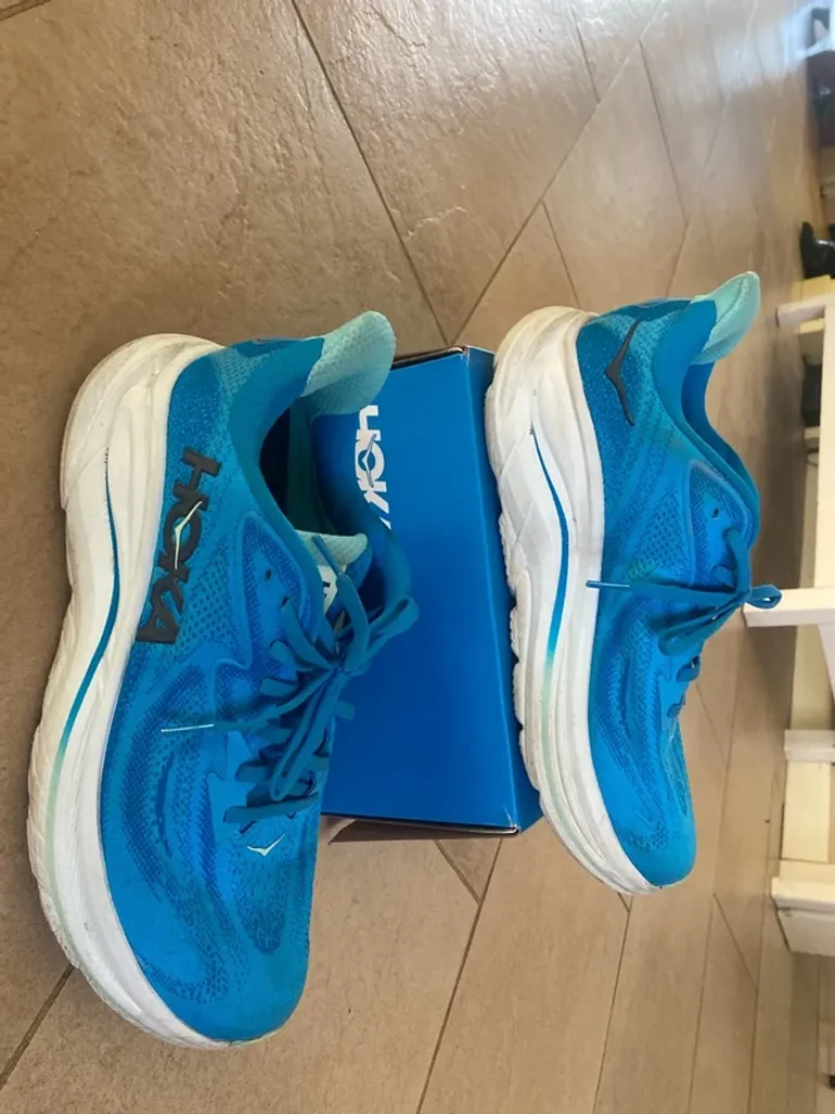 Used Hoka Clifton 10 bike — image 7 of 7