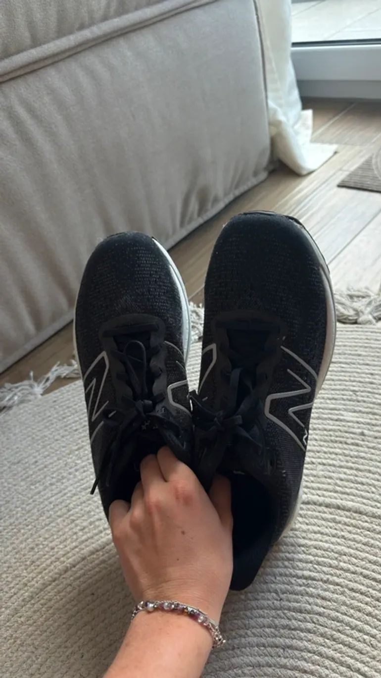 Used New Balance Fresh Foam X 880 bike — image 2 of 12