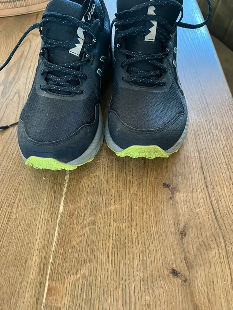 Used Asics Gel-Venture 10 bike — image 4 of 8
