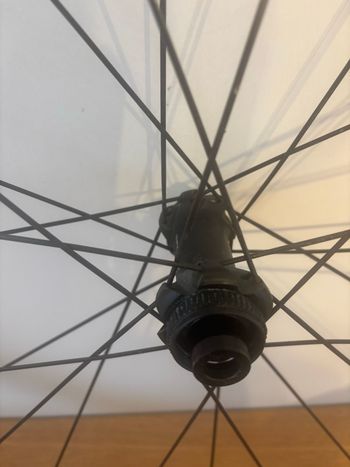 Dt Swiss GRC 1400 Spline 42 2025 bike d'occasion — image 3 sur 12
