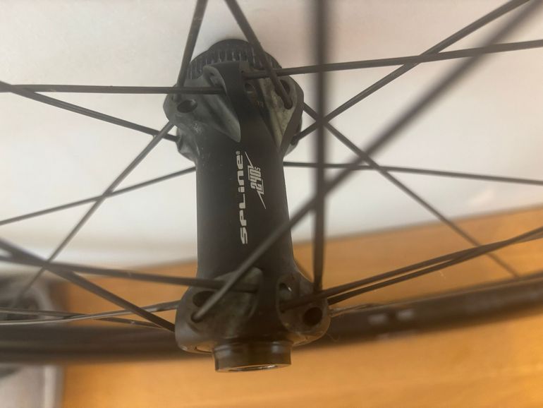 Dt Swiss GRC 1400 Spline 42 2025 bike d'occasion — image 8 sur 12