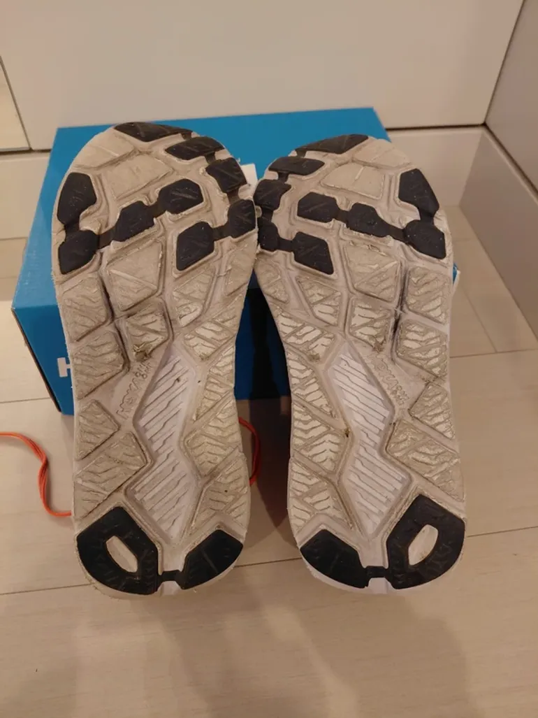 Used Hoka Rincon 2 bike — image 2 of 5