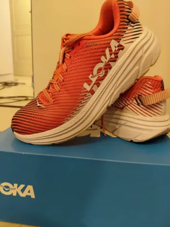 Used Hoka Rincon 2 bike — image 3 of 5