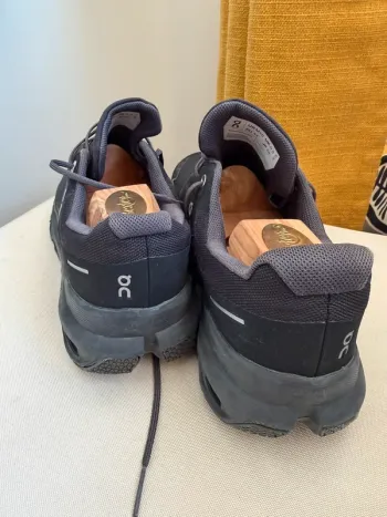 Used On Running Cloud bike — image 3 of 8
