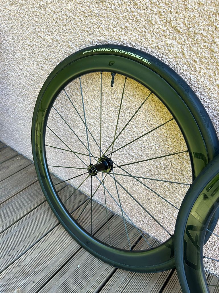 Brugt Cadex 42 Disc Tubeless Wheels bike — billede 4 af 5