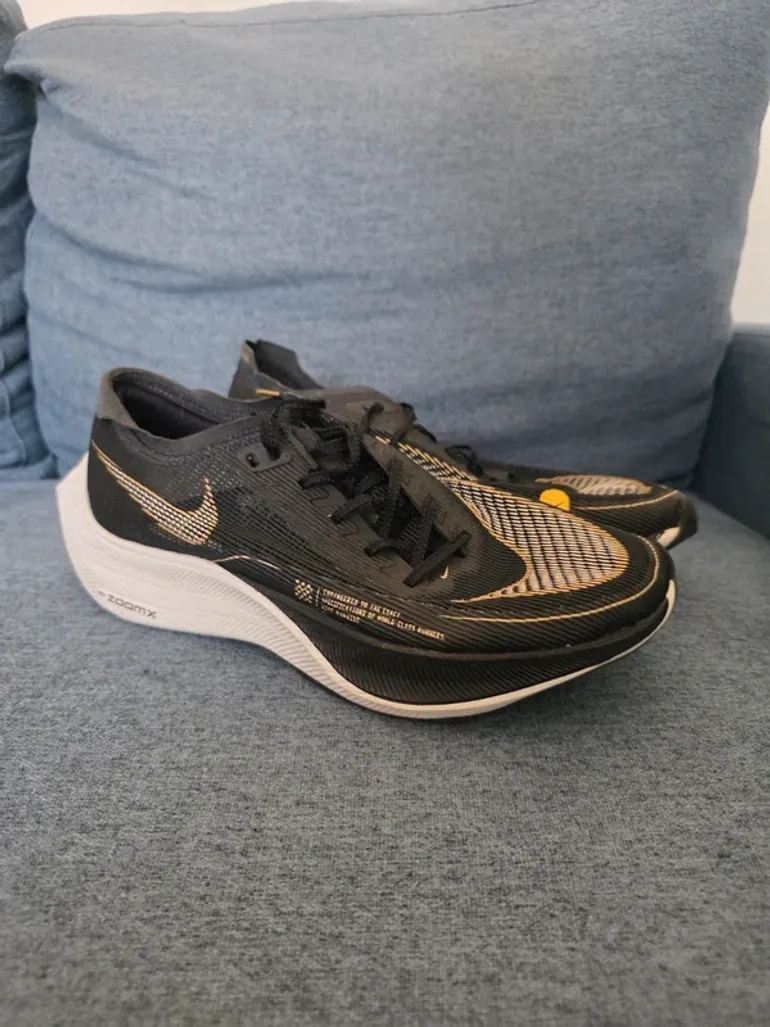 Used 100% Vaporfly 2 bike — image 1 of 4