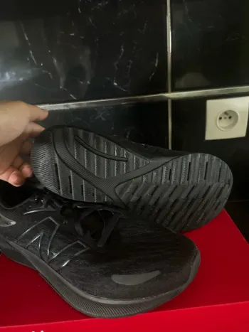 Used New Balance Sneakers bike — image 4 of 6