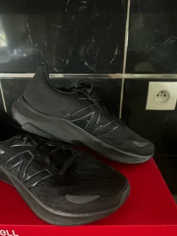 Used New Balance Sneakers bike — image 3 of 6