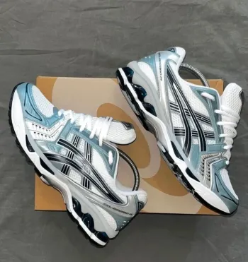 Used Asics Kayano bike