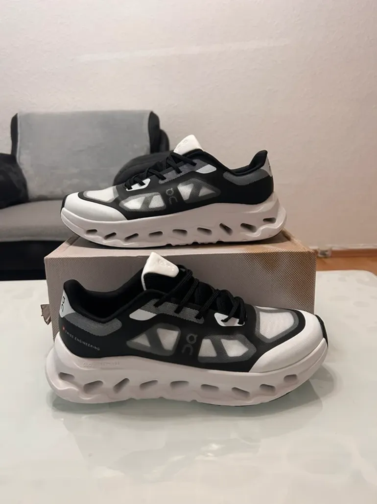 Used On Running ON Laufschuhe bike — image 1 of 5