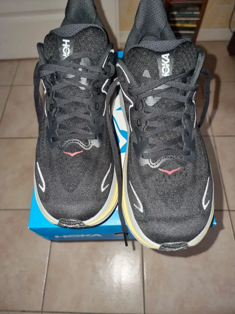 Used Hoka Clifton 10 bike — image 2 of 8