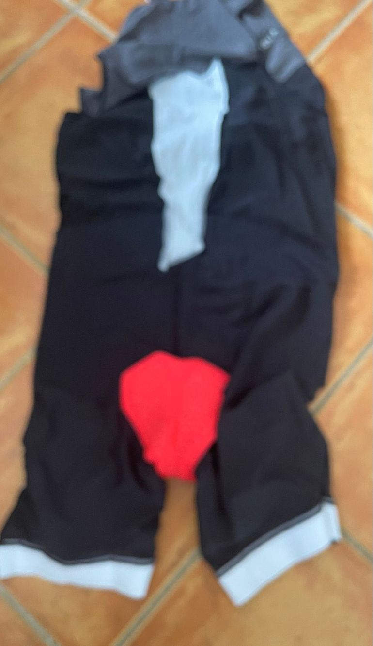 Použité Aptonia trisuit 2021 bike — obrázek 1 z 3