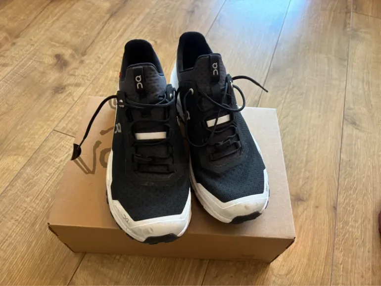 Used On Running On Cloud Ultra bike — image 4 of 5