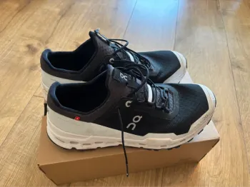 Used On Running On Cloud Ultra bike — image 2 of 5