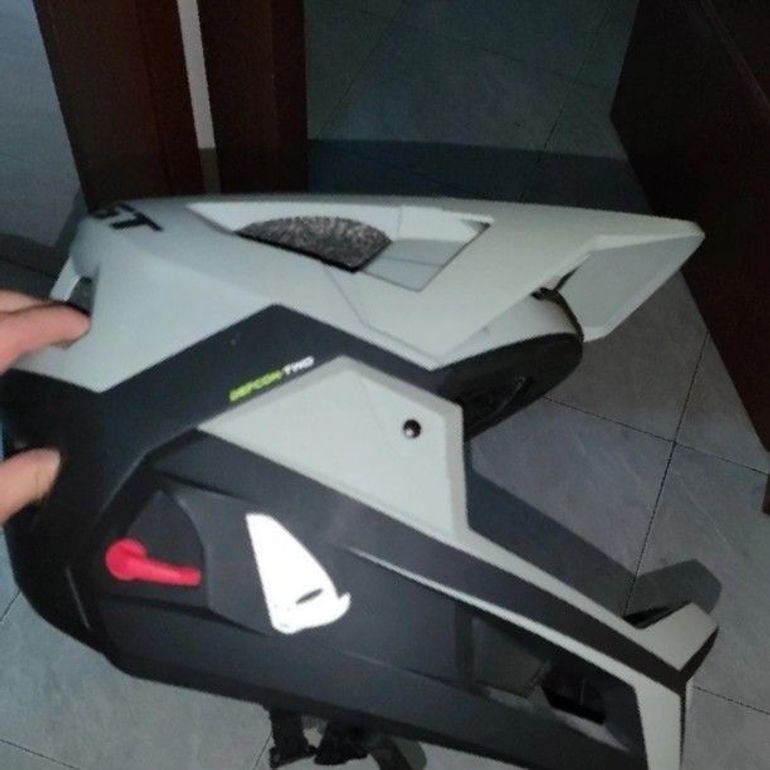 Used Ufoplast Defcon two 2025 bike — image 3 of 5