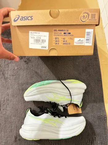 Used Asics Gel Nimbus 28 bike