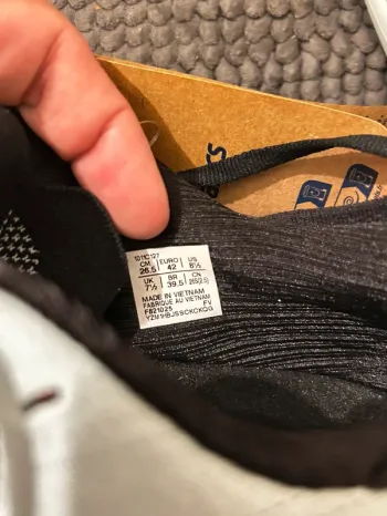 Used Asics Gel Nimbus 28 bike — image 4 of 4