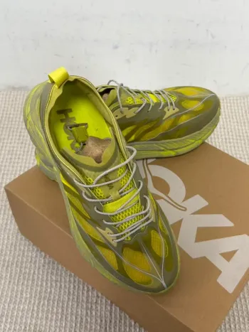 Used Hoka Satisfy Running Shoes bike — image 3 of 7