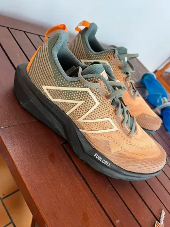 Used New Balance Venym bike