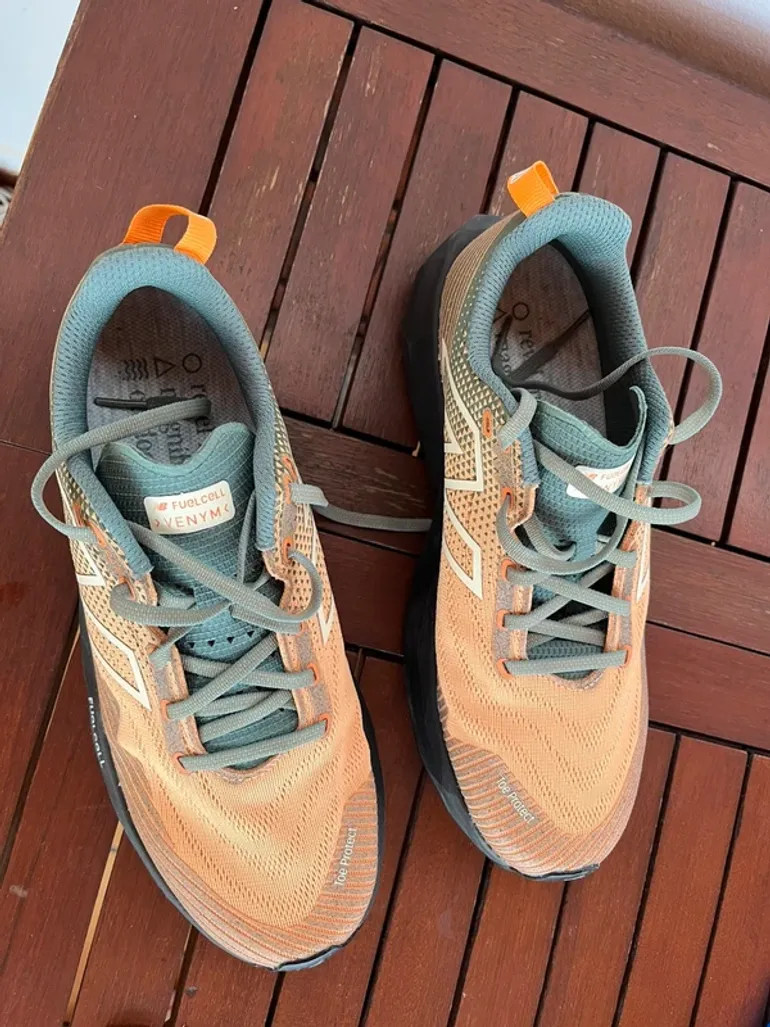 Used New Balance Venym bike — image 2 of 5