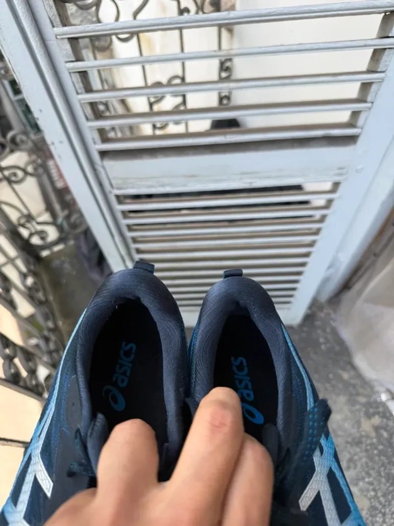 Used Asics Novablast 2 bike — image 12 of 13