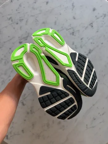 Used Nike Structure Plus bike — image 8 of 9