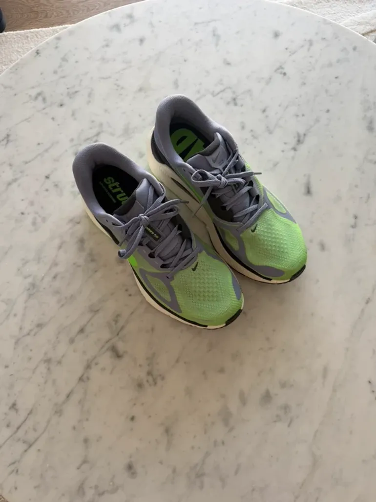Used Nike Structure Plus bike — image 3 of 9