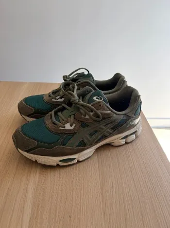 Used Asics Gel-NYC bike — image 10 of 10
