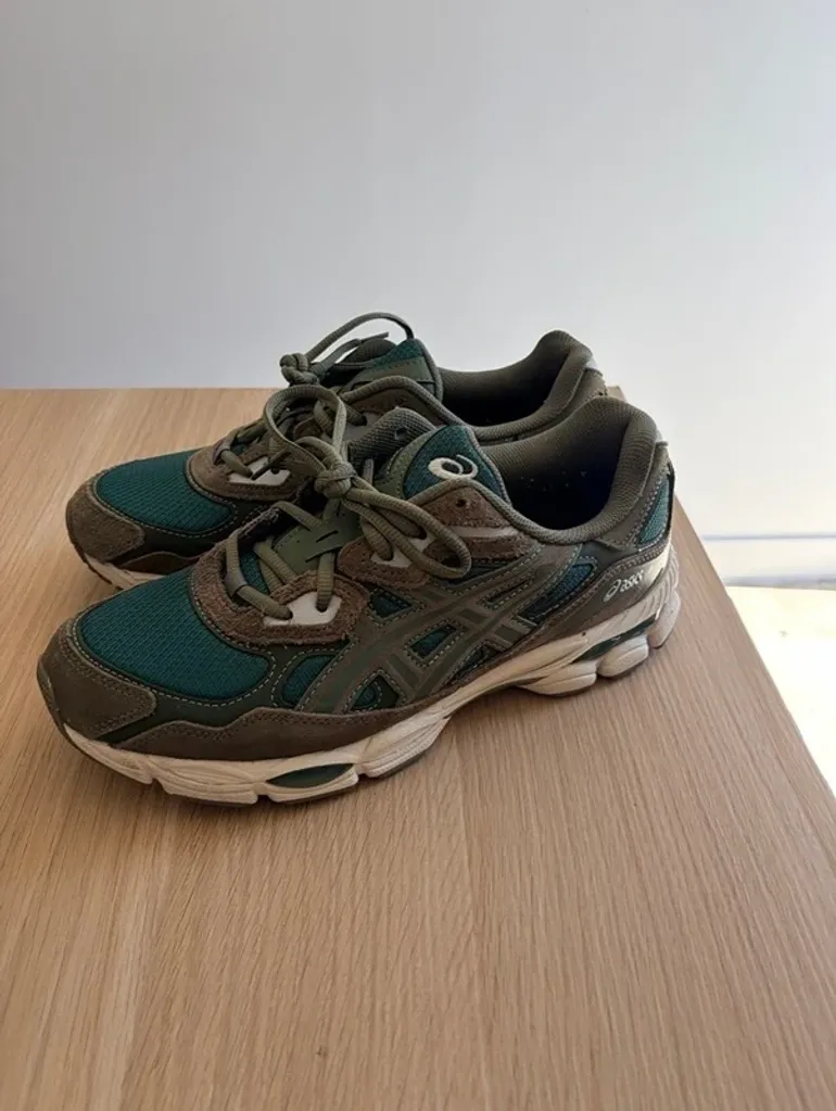 Used Asics Gel-NYC bike — image 9 of 10
