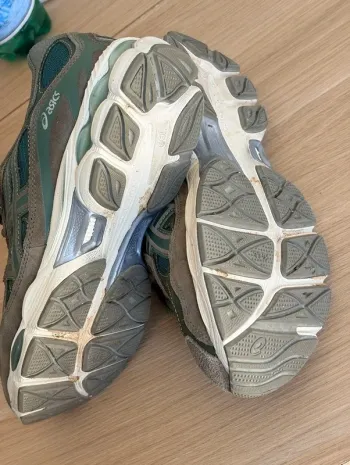 Used Asics Gel-NYC bike — image 6 of 10