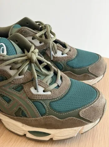 Used Asics Gel-NYC bike — image 3 of 10