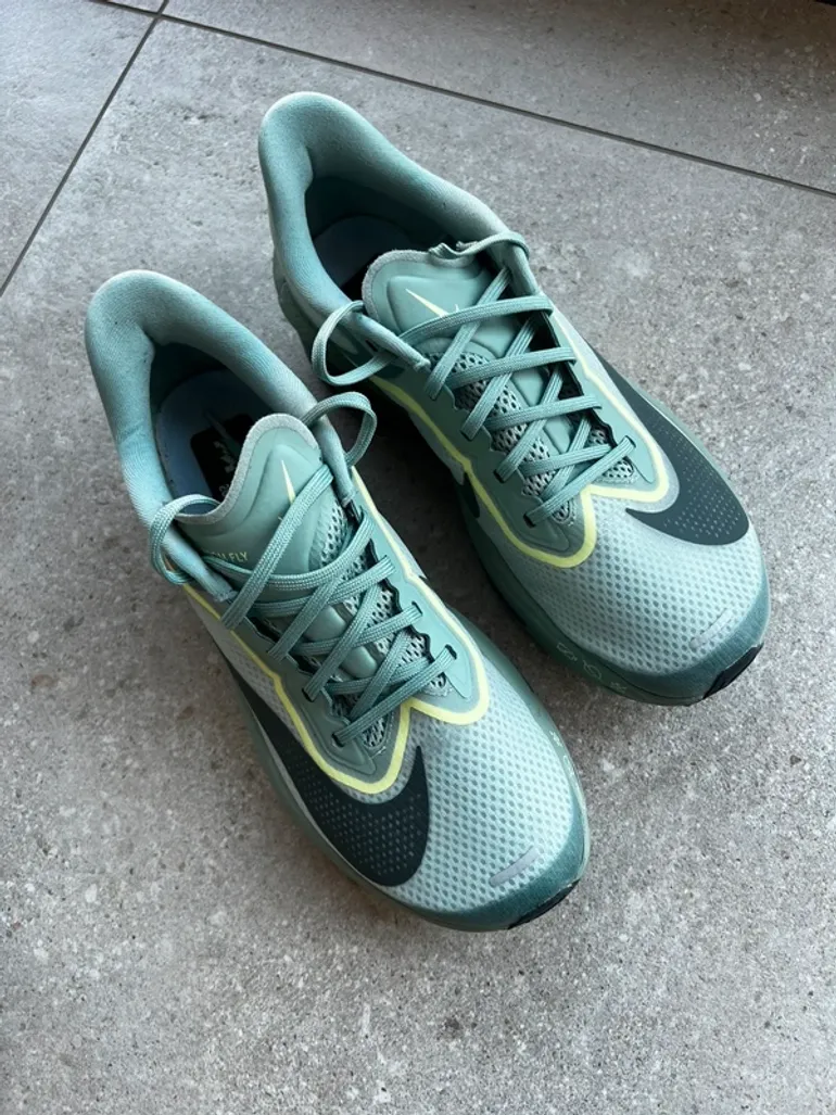 Used Nike Zoom Fly 6 bike — image 1 of 5
